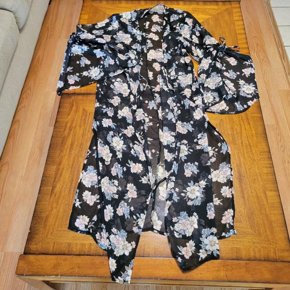 Band of Gypsies Floral Sheer Kimono Jacket